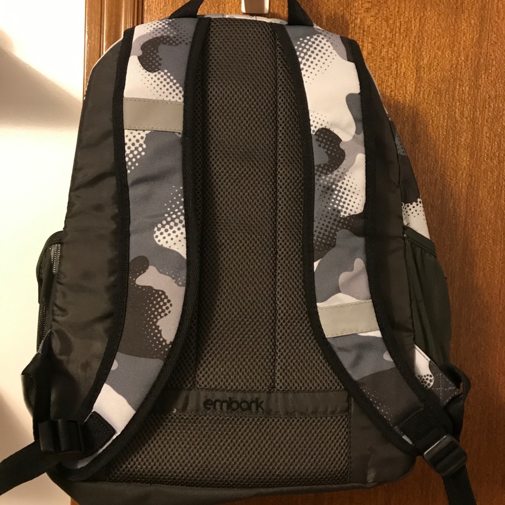 Backpack - Picture 2 of 4